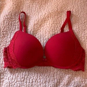 Sexy Victoria's Secret Red Push-Up Bra Size 34D